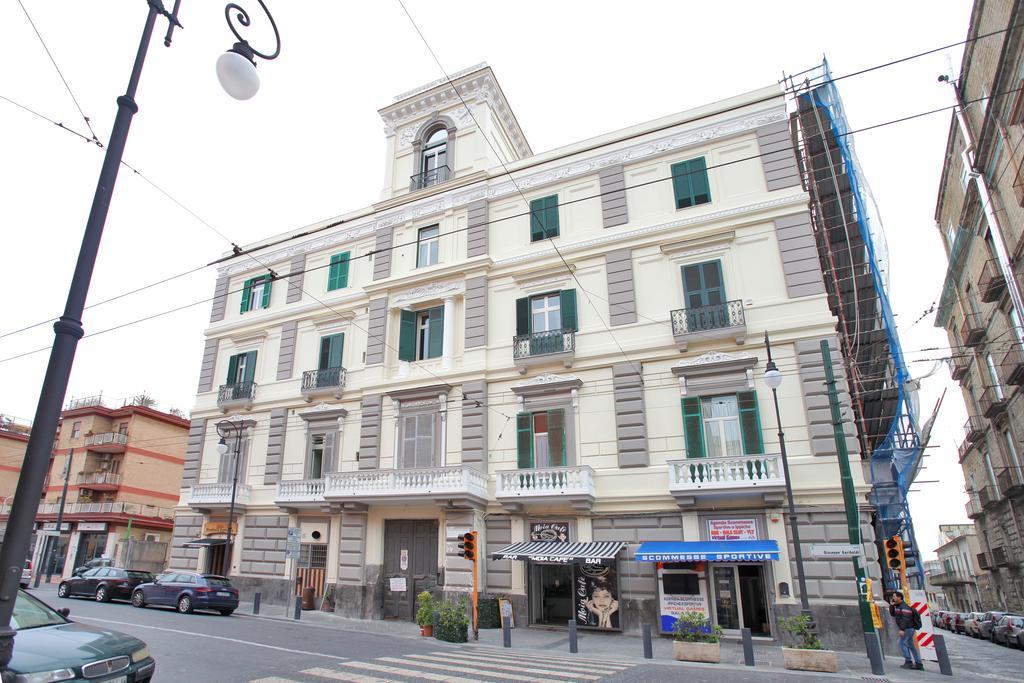 Villa Quaranta Portici Exteriör bild